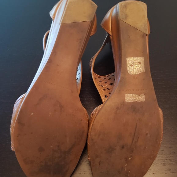 CHARLES & KEITH tan sandals - Picture 5 of 5